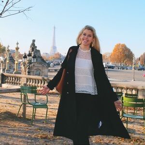 Meet your Posher, Julia